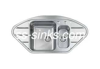 Resistente à ferrugem e durável Esquina Lavatório de cozinha de aço inoxidável com acessório de drainboard