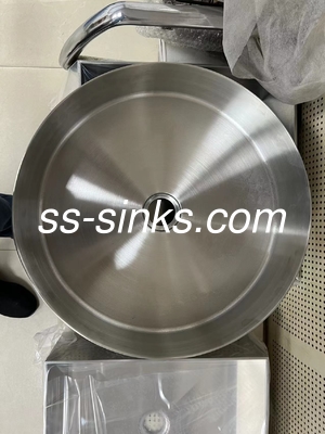 9 polegadas profundidade do lavatório submontado lavatório de cozinha de aço inoxidável com acabamento escovado / polido e estilo moderno