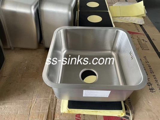 40 * 40cm Quadrado Single Bowl Undermount Lava-louça fácil de instalar para armário