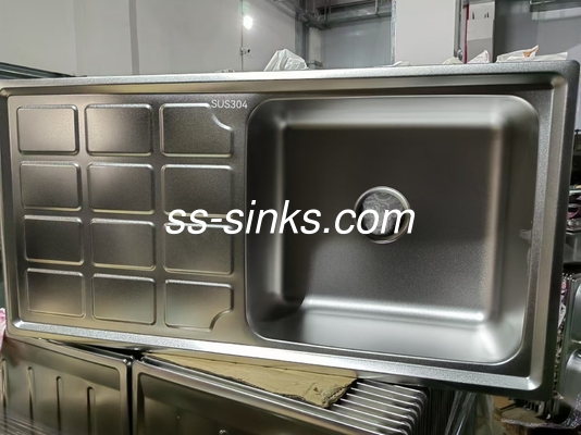 Acessórios de colander Incluído avental Lavatório de cozinha de aço inoxidável com tabuleiro de descarga