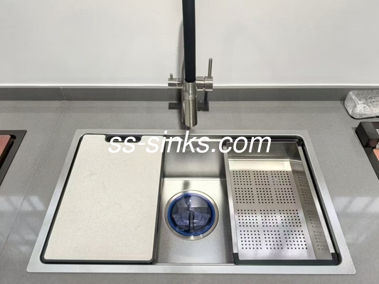 Material de aço níquel 18/10, pia de cozinha de aço inoxidável de montagem inferior com cuba única e transbordo obrigatório