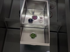 ensaio anti-ferrugem de lavatório de cozinha feito à mão